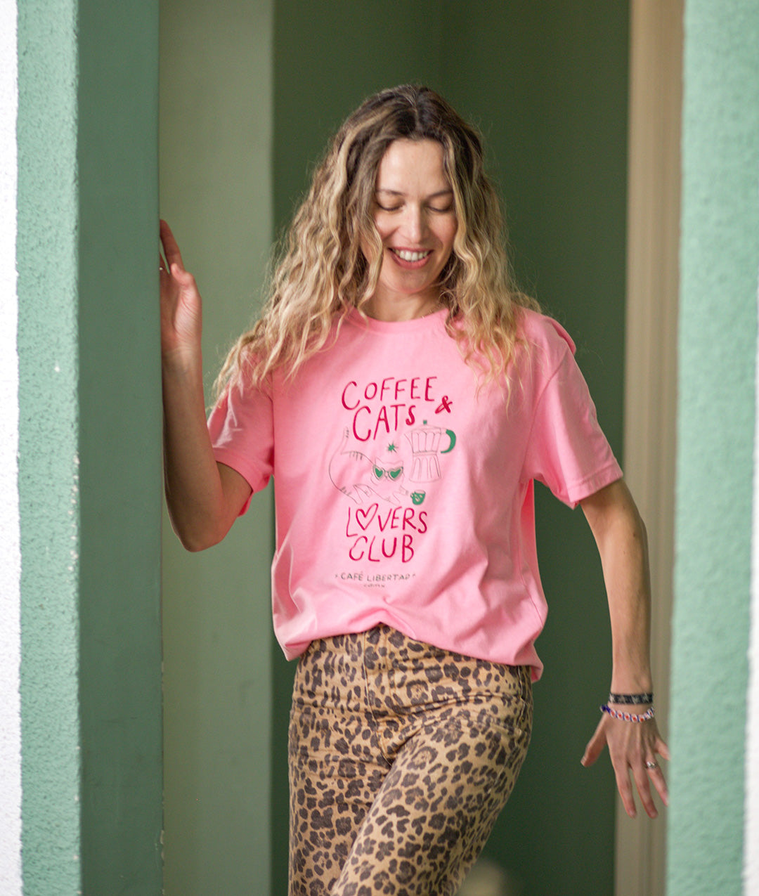 COFFE & CATS - T-SHIRT ROSA CLARO